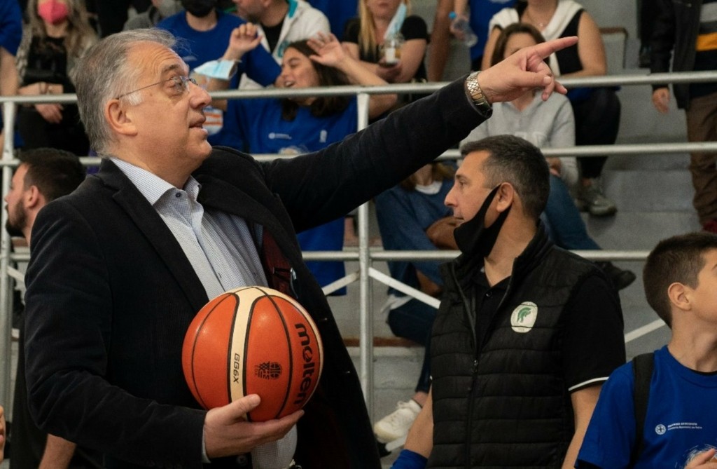 Εκστρατεία κατά του χουλιγκανισμού με ισχυρό μήνυμα από τον Τάκη Θεοδωρικάκο