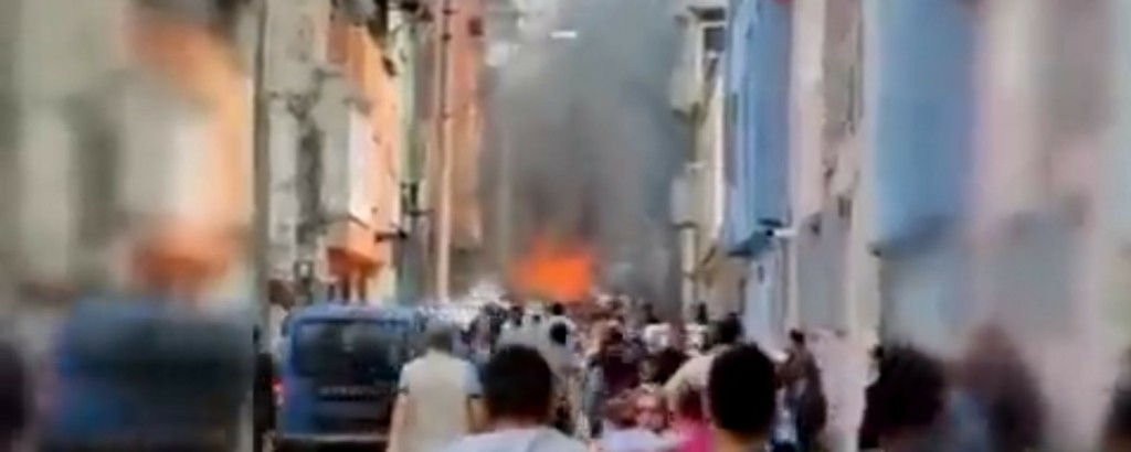 Συνετρίβη και τυλίχτηκε στις φλόγες μονοκινητήριο αεροσκάφος στην Προύσα – Δύο νεκροί