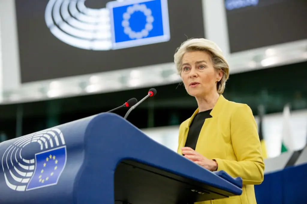 Πέμπτο πακέτο κυρώσεων της ΕΕ κατά της Ρωσίας – Τι περιλαμβάνει
