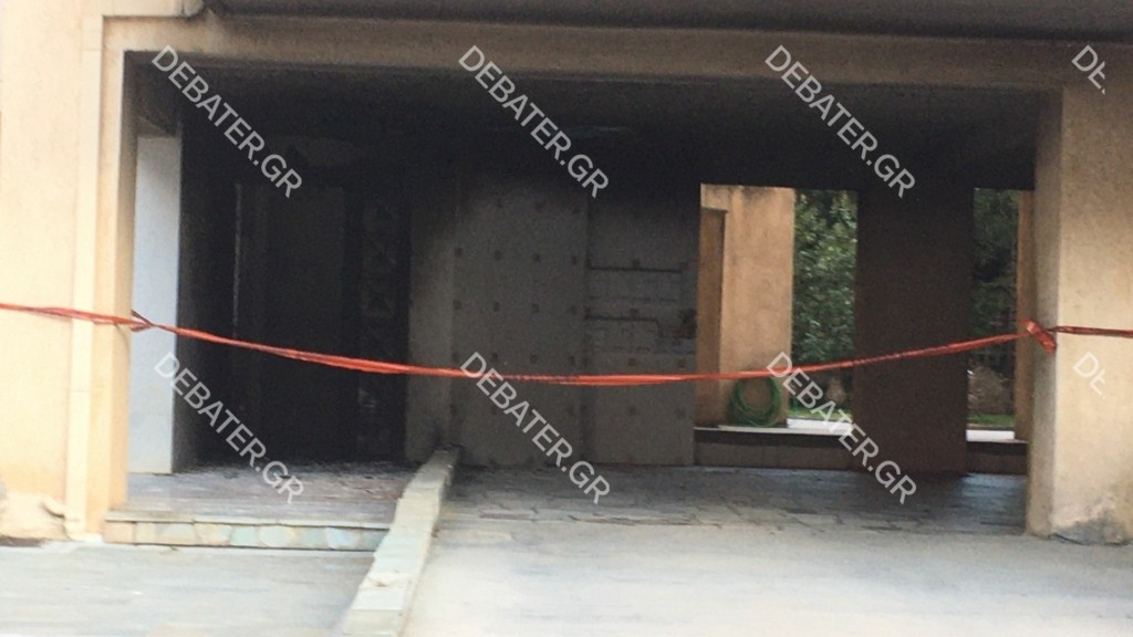 Έκρηξη εμπρηστικού μηχανισμού σε πολυκατοικία στο Χαλάνδρι – Διαμένει ο προϊστάμενος της κρατικής ασφαλείας