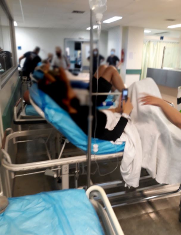 Εφημερία “κόλαση” στο Αττικό Νοσοκομείο – Το απόλυτο χάος στα Επείγοντα (pics&vid)