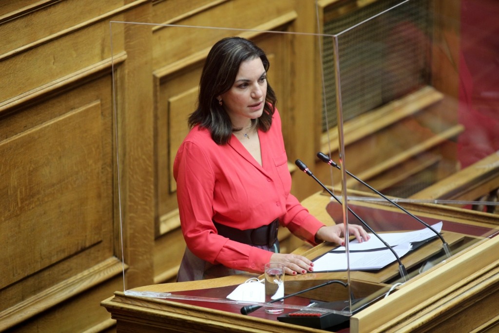 Η εξομολόγηση της Όλγας Κεφαλογιάννη για τα δίδυμα – “Το άγχος με τα μωρά είναι δύσκολα διαχειρίσιμο” (vid)