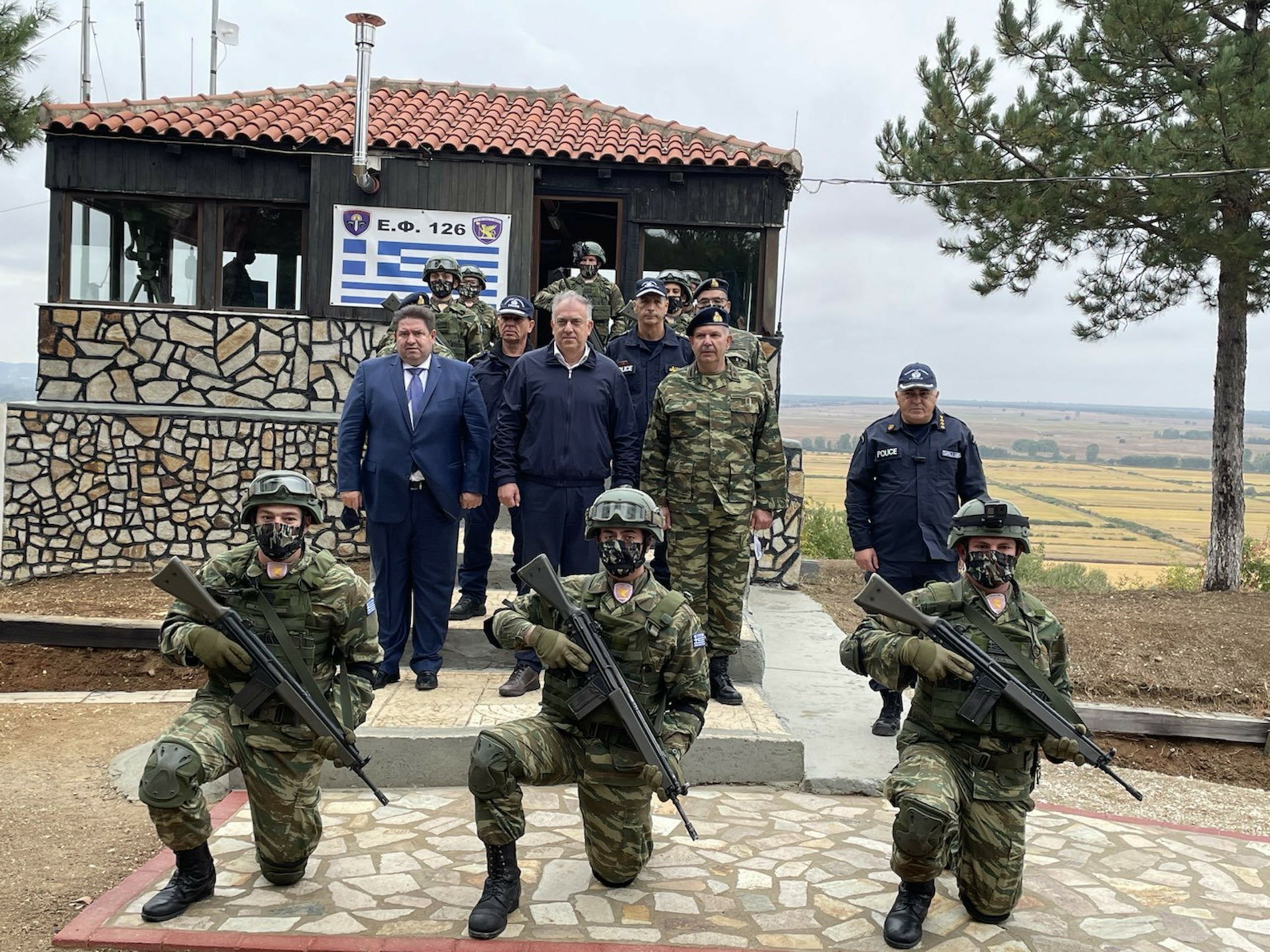 Ο Τάκης Θεοδωρικάκος επιθεωρεί τα σύνορα στον Έβρο – “Πανίσχυρη ασπίδα προστασίας”