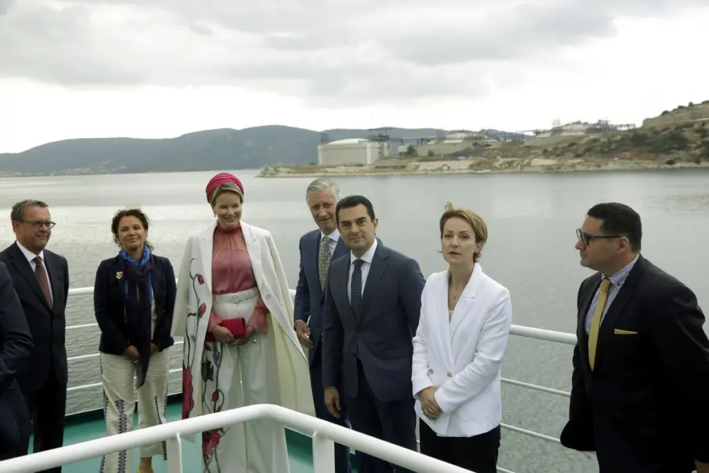 Το βασιλικό ζεύγος του Βελγίου βρέθηκε στη Ρεβυθούσα με τα νέα δεδομένα μετά την ενεργειακή κρίση (pics)