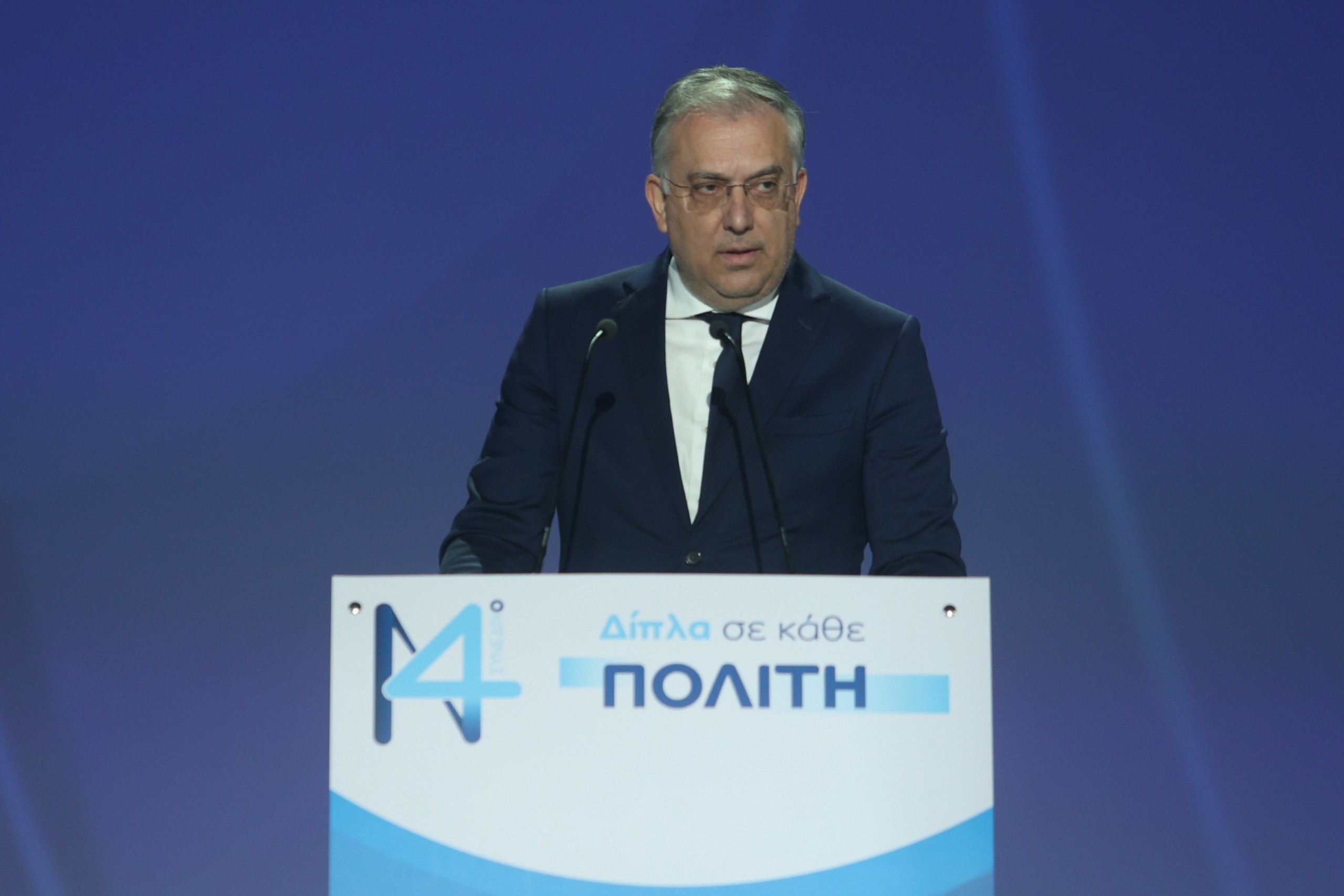 Θεοδωρικάκος στο συνέδριο της ΝΔ – “Απόλυτη προτεραιότητα η εθνική ασφάλεια”