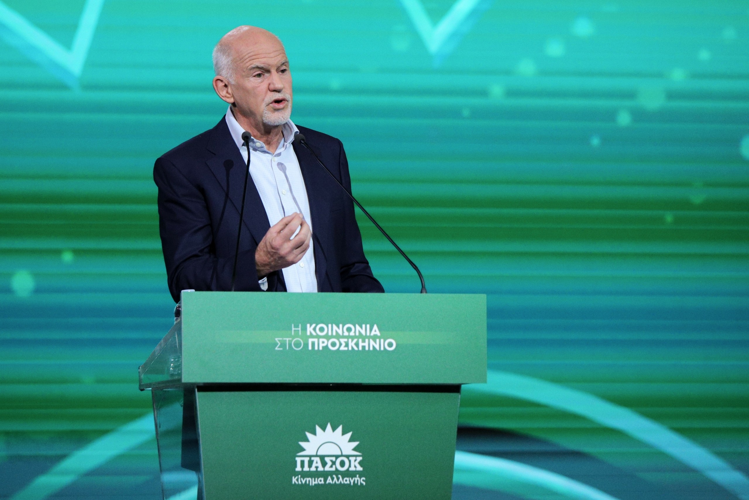 “Όχι” Παπανδρέου σε συγκυβέρνηση με ΝΔ και ΣΥΡΙΖΑ – “Παράθυρο ευκαιρίας για το ΠΑΣΟΚ-ΚΙΝΑΛ”