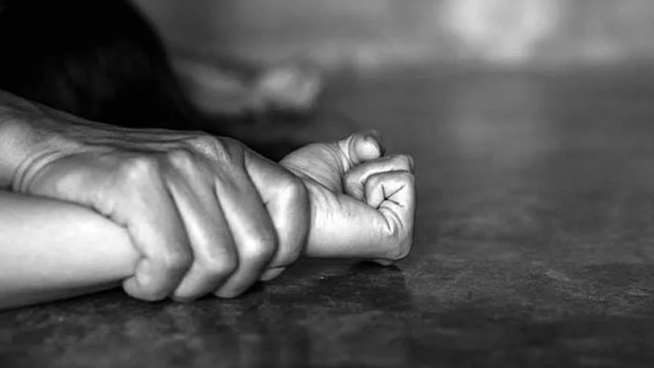 Ανατριχιαστικές αποκαλύψεις – Ο πα-τέρας στη Φλώρινα βίαζε την ανήλικη κόρη του 3 φορές την εβδομάδα
