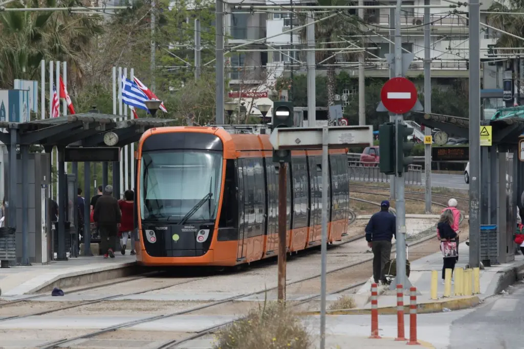 Τροποποιήσεις και αλλαγές δρομολογίων στα ΜΜΜ ανήμερα των Θεοφανίων