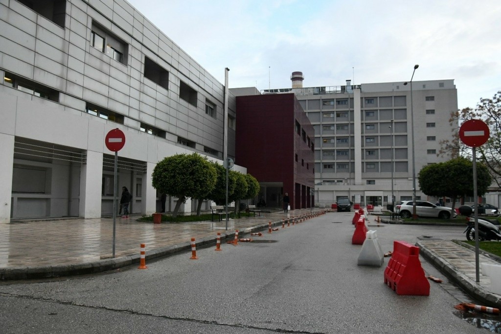 Νοσηλεύεται με οξεία μυοκαρδίτιδα στην Πάτρα 16χρονος ποδοσφαιριστής