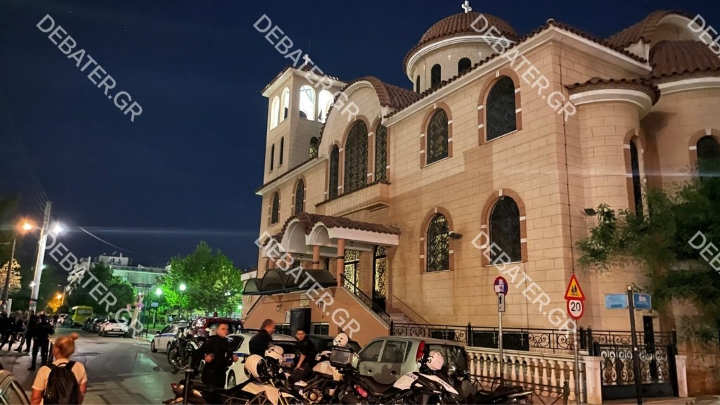 Αίσιο τέλος με τον 56χρονο στο Αιγάλεω – Είχε ανέβει στο καμπαναριό και απειλούσε να αυτοκτονήσει