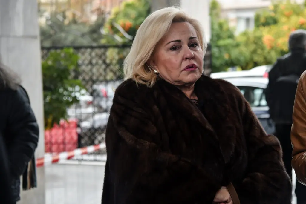 Η αποκάλυψη της Μπέσσυ Αργυράκη για το θάνατο του Δάκη – “Πρόλαβε και μετάλαβε”