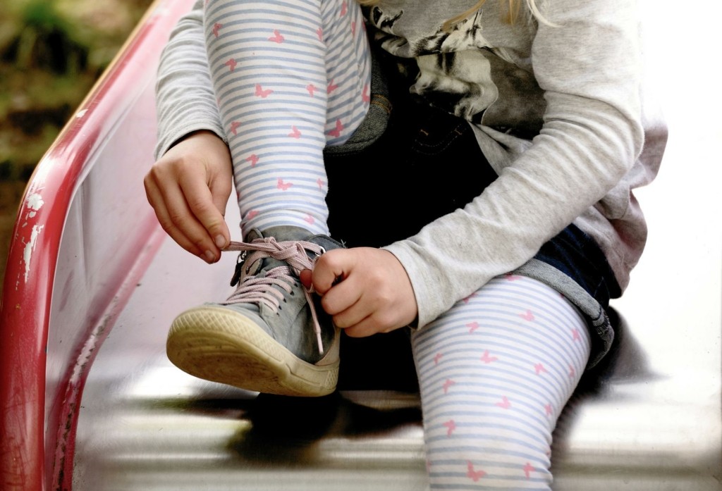 Χαμός στη Λάρισα μετά την κακοποίηση 3χρονου σε νηπιαγωγείο – Ξεσπάει η μητέρα (vid)