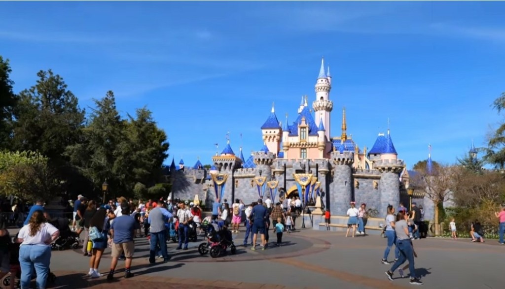 Η Disneyland Καλιφόρνιας αφιερώνει ξενοδοχείο της σε κλασικές ταινίες της Pixar