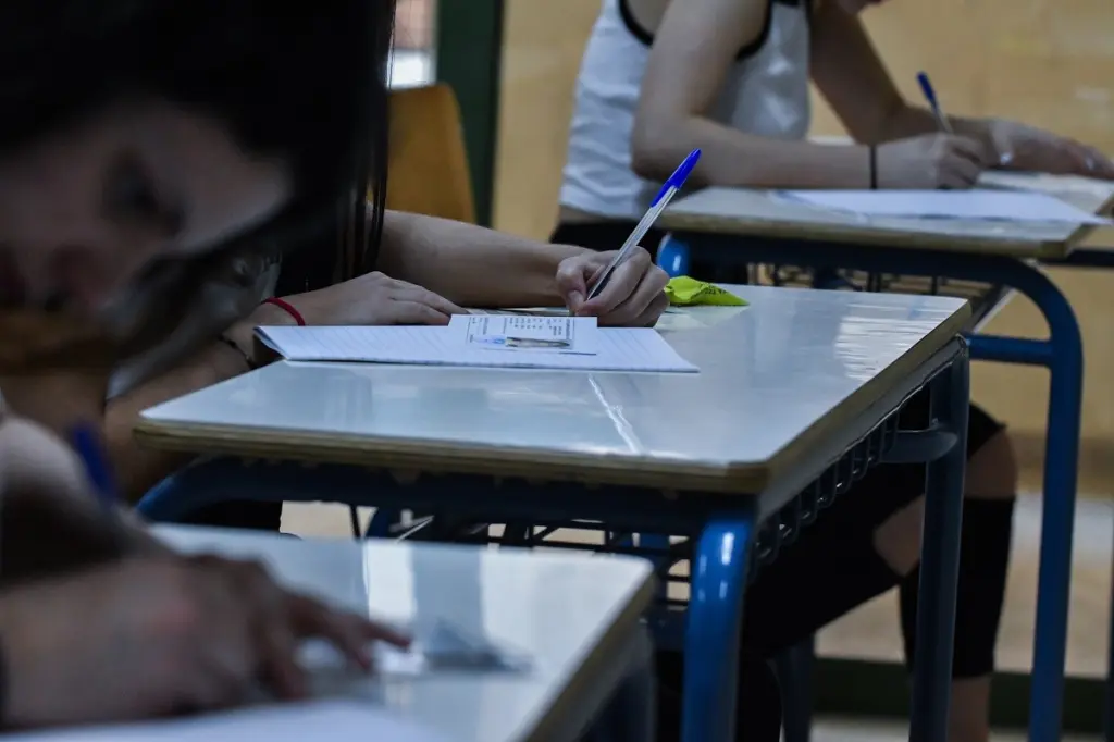 Τράπεζα Θεμάτων: 165 εκατομμύρια “χτυπήματα” από χάκερ μέσα σε μία ώρα – Η εντολή πριν ξεκινήσουν οι Πανελλαδικές
