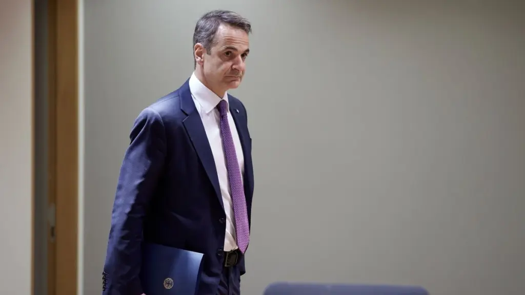 Προβληματισμένος ο Μητσοτάκης με την απόφαση για τις αμβλώσεις στις ΗΠΑ – “Βήμα πίσω”