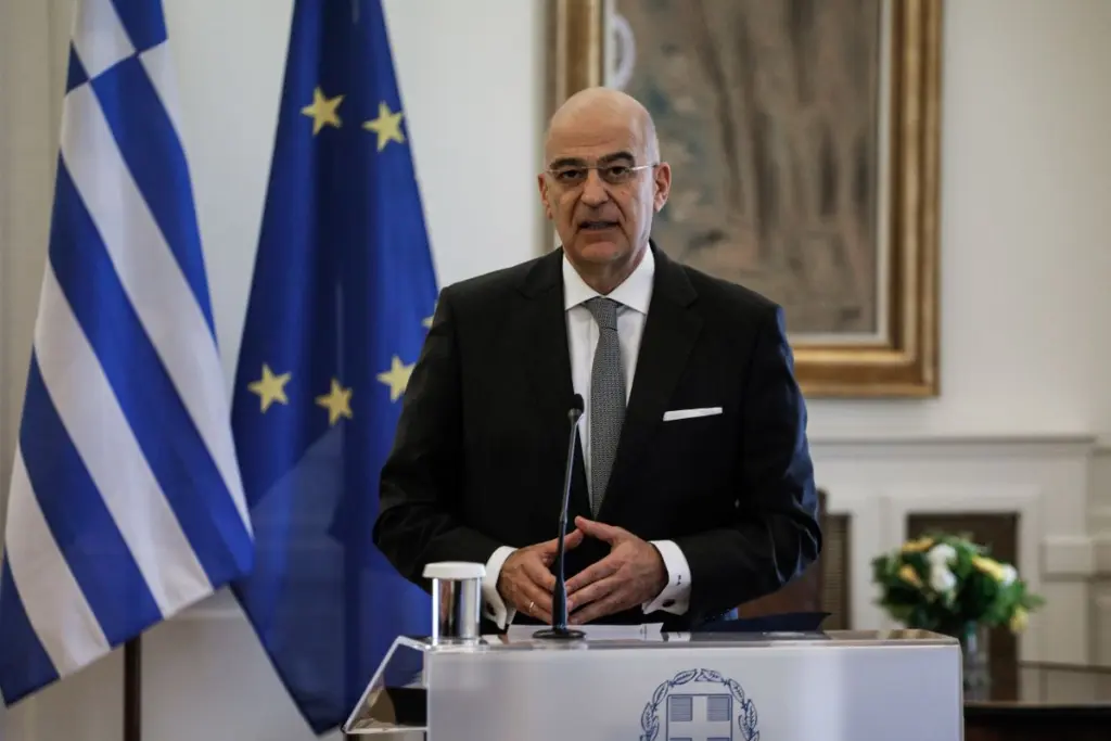 Ο Δένδιας ενημερώνει την Παρασκευή τα κόμματα για τη Σύνοδο του ΝΑΤΟ