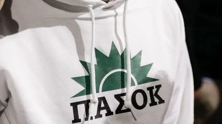 Με πανηγυρικό τρόπο επιστρέφει ο “ήλιος” του ΠΑΣΟΚ – Πάνω από 170.000 ψήφησαν στις εσωκομματικές του ΚΙΝΑΛ
