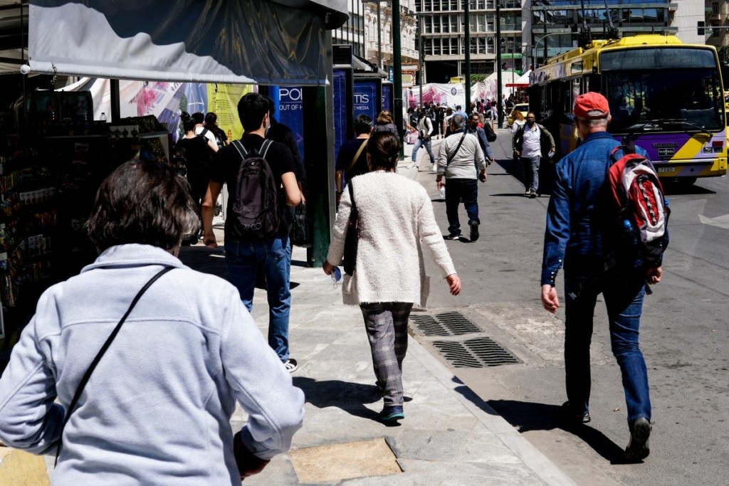 Στα 2.455 τα κρούσματα στην Αττική και 329 στη Θεσσαλονίκη – Η κατανομή των κρουσμάτων