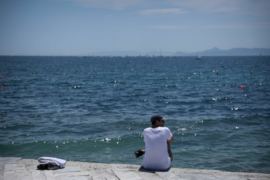 Στα 3.284 τα κρούσματα στην Αττική και 321 στη Θεσσαλονίκη – Η κατανομή των νέων μολύνσεων