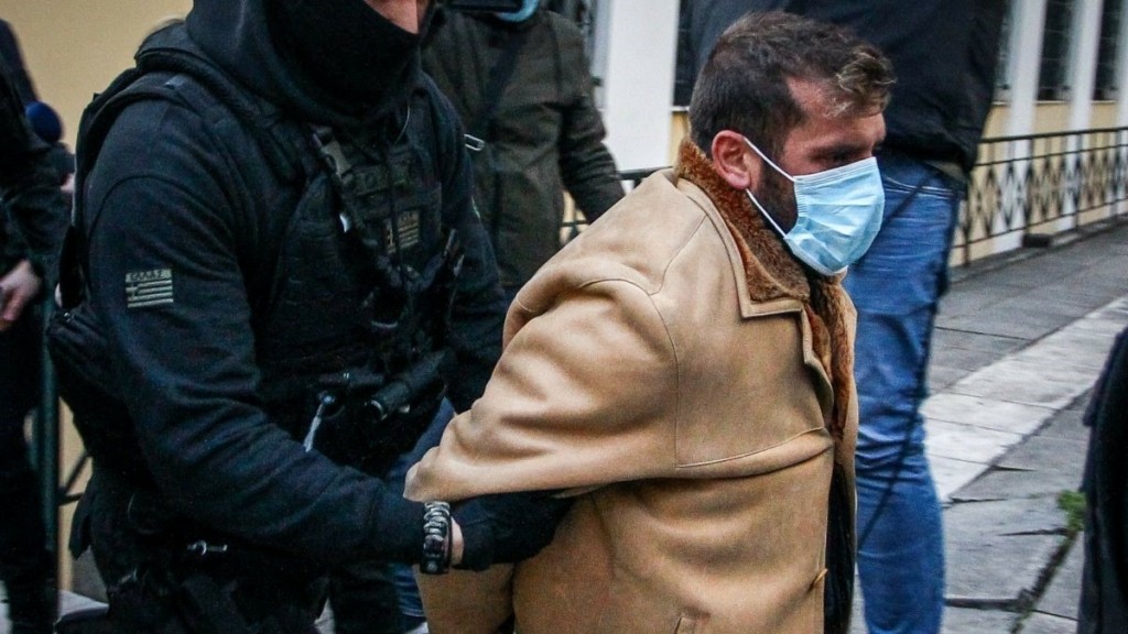 “Ήταν λογοδοσμένοι, οι γονείς της επέμεναν να έχουν σχέση” – Τι κατέθεσε η μητέρα του προπονητή ιστιοπλοΐας