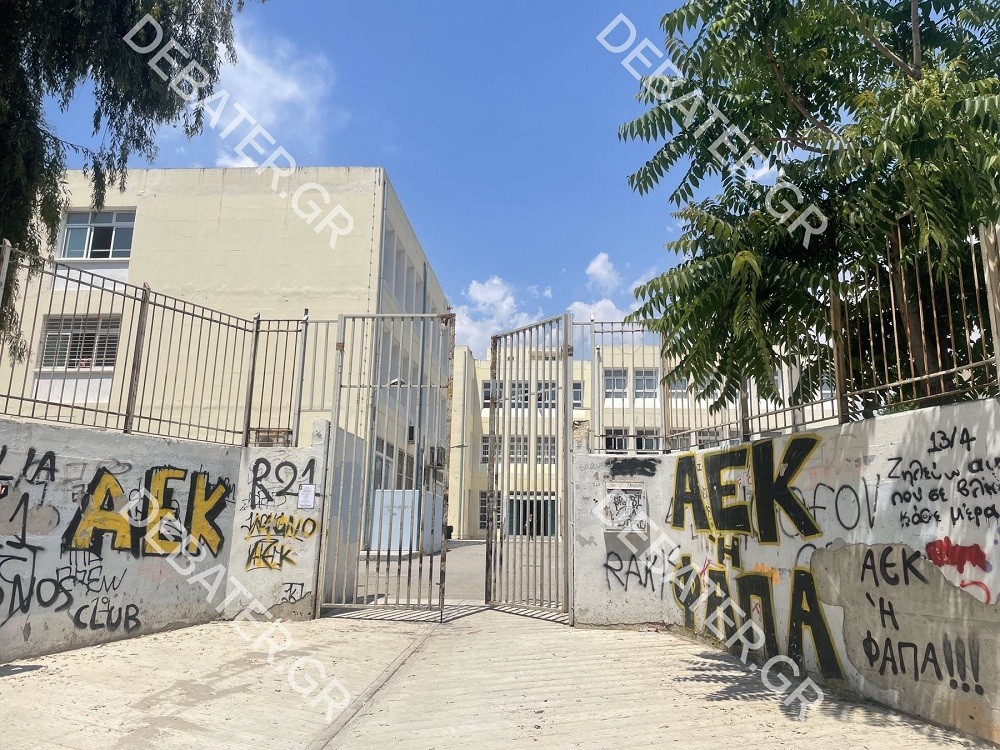Όλα τα σενάρια “ανοιχτά” για την αυτοκτονία του 14χρονου στα Σεπόλια – Οι καταθέσεις της οικογένειας και η σχέση με τον αδερφό του