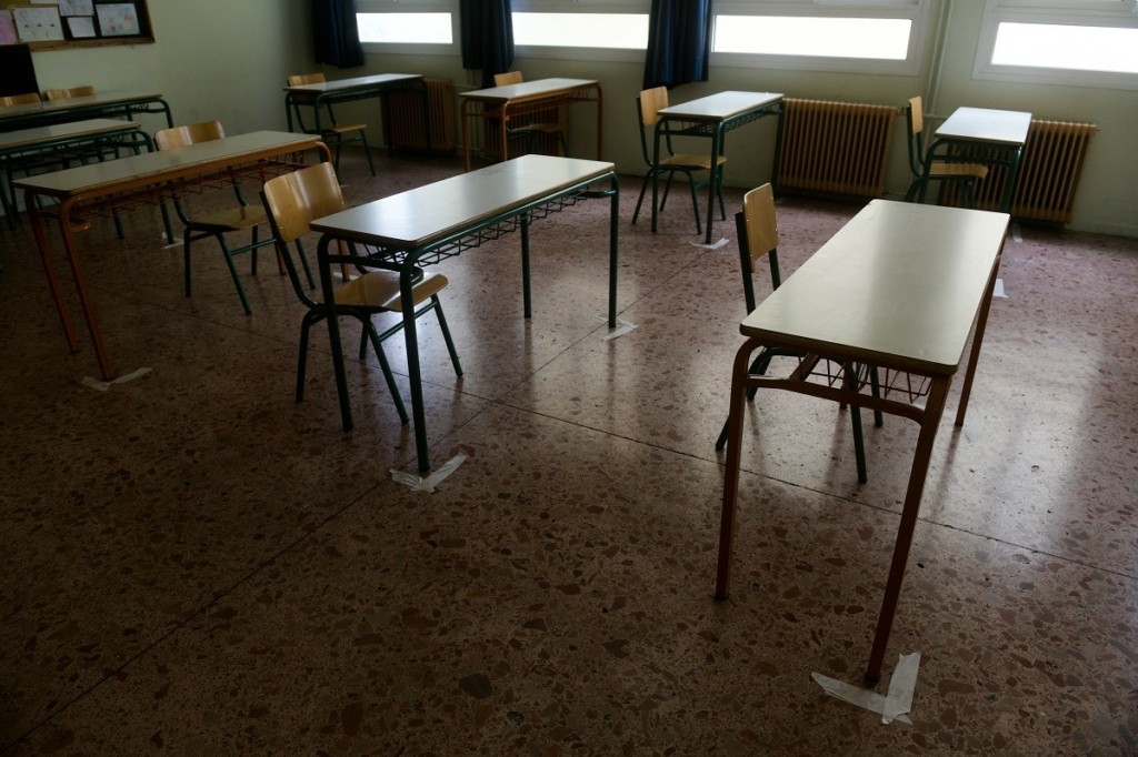 Κλειστά τα σχολεία στο δήμο Καρύστου μετά το μεγάλο σεισμό στην Εύβοια