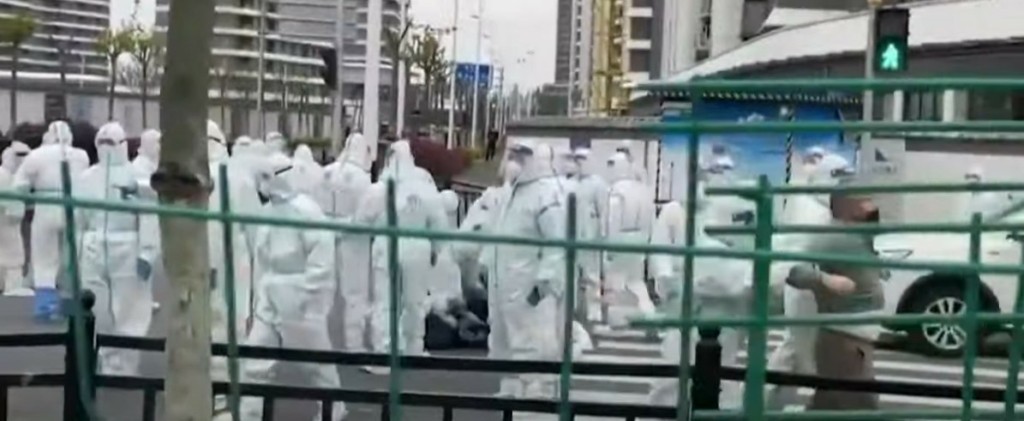 “Υπό έλεγχο” η επιδημία στη Σανγκάη λένε οι Αρχές – Παραμένει το σκληρό lockdown