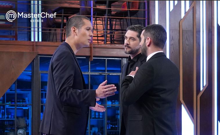 Ο χρόνος είναι η μεγαλύτερη δυσκολία για τους φιναλίστ του MasterChef – Οι “βοηθοί” που θα φέρουν χαμόγελα στα χείλη (vid)