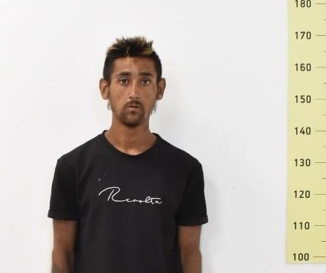 Αυτός είναι ο 22χρονος που μαχαίρωσε με φαλτσέτα την Κινέζα στο Μενίδι (pics)