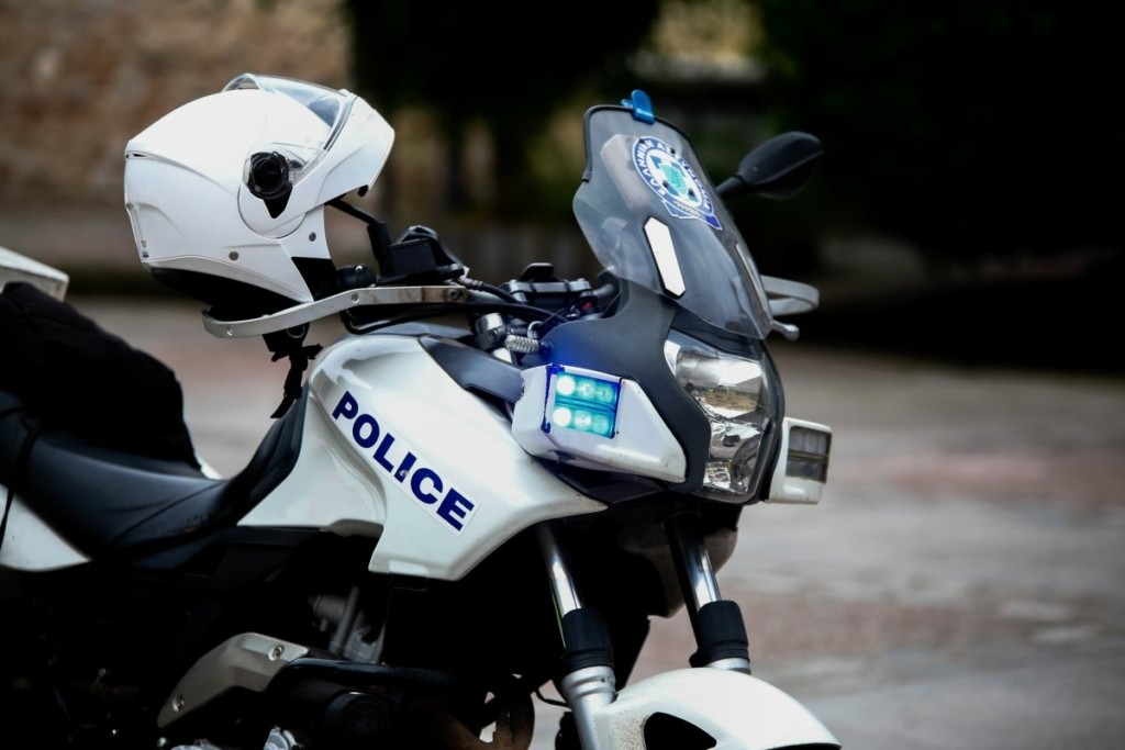 Άφαντος συνταξιούχος και η σκυλίτσα του στην Κοζάνη – Άθικτο το σπίτι του – “Δεν είχε πει ότι κάπου θα πήγαινε”