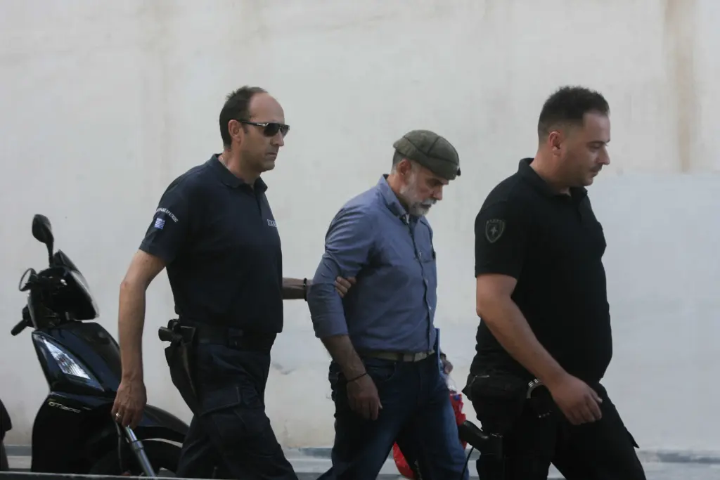 Ένταση στη δίκη Κορκονέα με διακοπές στο Εφετείο – Εκτός η Ζωή Κωνσταντοπούλου