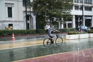 Καιρός: Επιδεινώνεται ο καιρός τις επόμενες ώρες – Το έκτακτο δελτίο της ΕΜΥ, πού θα «χτυπήσουν» τα φαινόμενα
