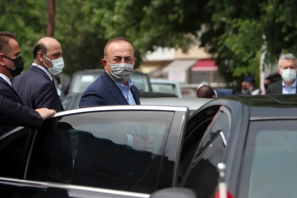 Η Τουρκία τα “βάζει” και με τη Γερμανία – “Η Ελλάδα παραβιάζει τον εναέριο χώρο μας, μην παίρνετε θέση”