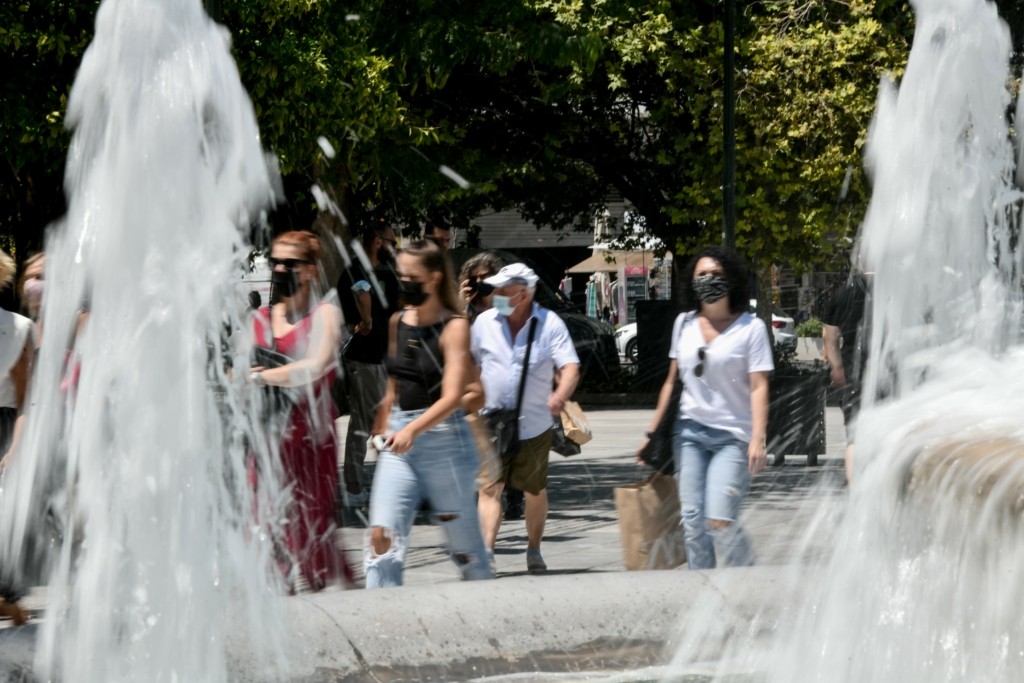 Καιρός σήμερα: Άκρως καλοκαιρινό το σκηνικό, έως 35 βαθμούς η θερμοκρασία