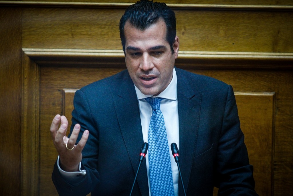 Ο Πλεύρης για το πρώτο κρούσμα ευλογίας των πιθήκων – “Έχει γίνει ιχνηλάτηση των επαφών του” (vids)