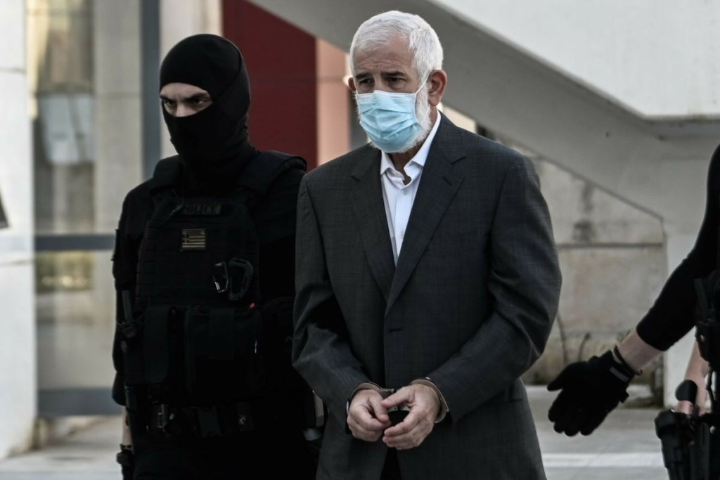 Ο Βασίλης Θωμόπουλος “σπάει” τη σιωπή του για τον Πέτρο Φιλιππίδη – “Κανείς δεν ήξερε τον όγκο των περιστατικών” (vid)