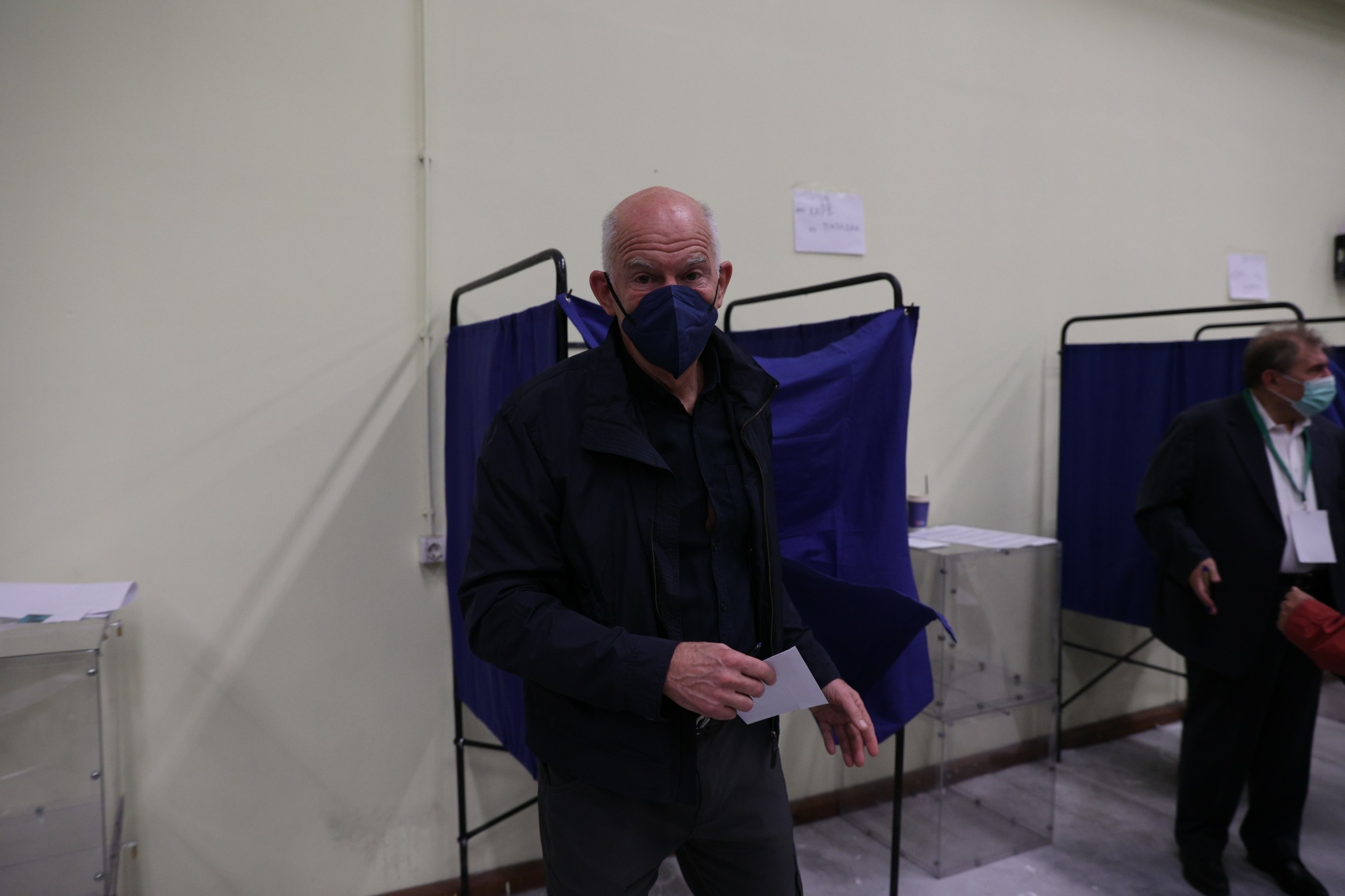 Βηματοδότης τοποθετήθηκε στον πρώην πρωθυπουργό Γιώργο Παπανδρέου