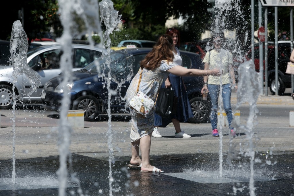 Καιρός: Έρχονται 38αρια την επόμενη βδομάδα – Η πρόβλεψη Τσατραφύλλια