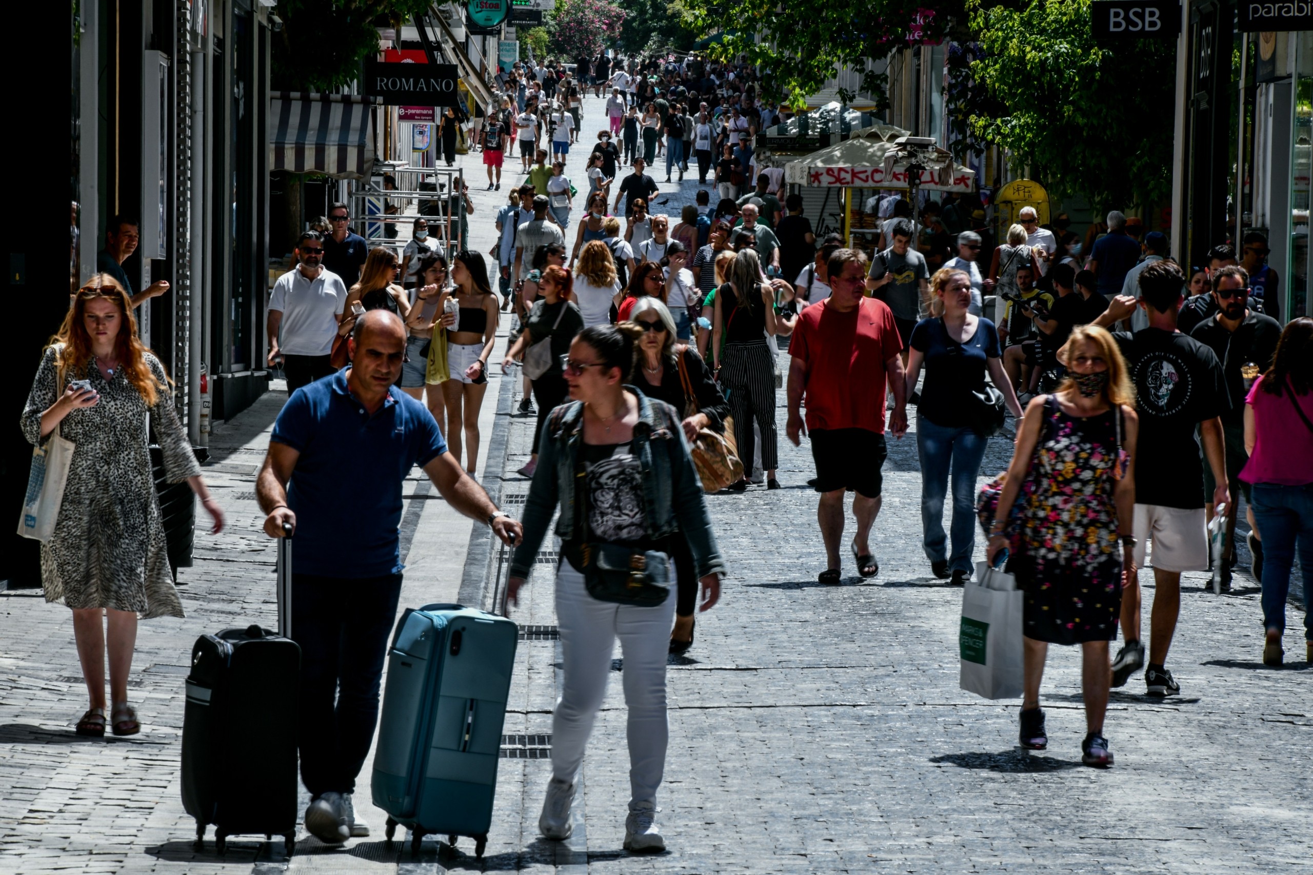 Εφιαλτική πρόβλεψη Μαγιορκίνη – “Πάνω από 20.000 κρούσματα αναμένονται την Τρίτη”