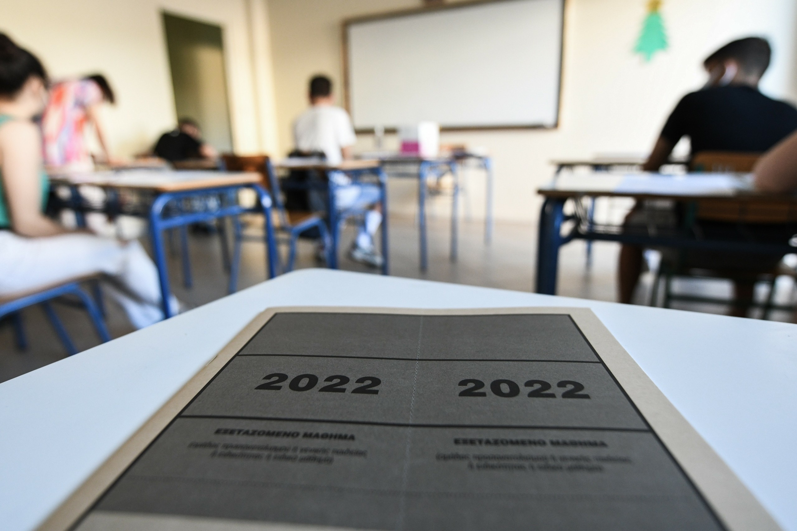 Πανελλήνιες 2022 – Οι λύσεις στα θέματα των Νέων Ελληνικών στα ΕΠΑΛ