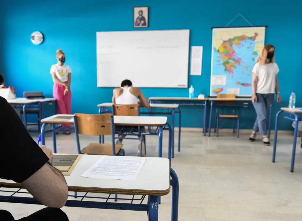 Πανελλαδικές 2022 – Οι απαντήσεις στα θέματα των Αρχαίων Ελληνικών, των Μαθηματικών και της Βιολογίας για τα ΓΕΛ