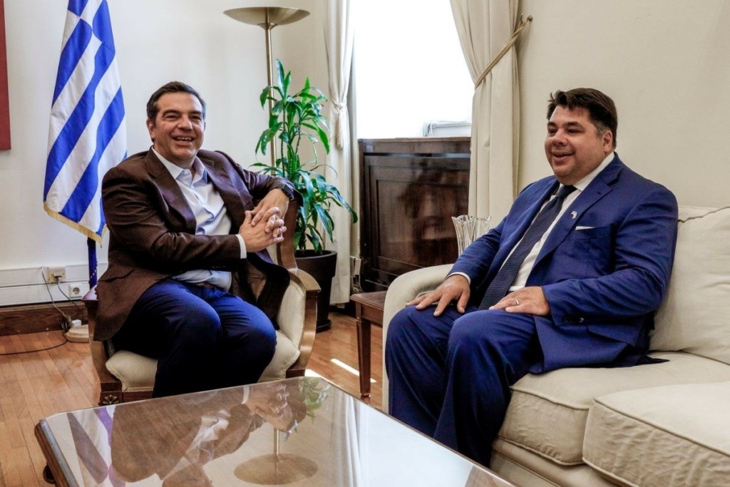 Ο Αλέξης Τσίπρας μετά τη συνάντηση με τον Αμερικανό πρέσβη – “Δε θα ανεχτούμε υποχωρήσεις εις βάρος της Ελλάδας για τη διερεύνηση του ΝΑΤΟ”