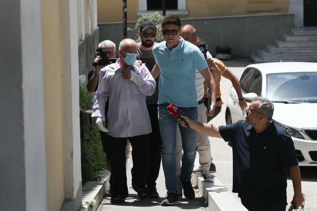 Αμετανόητος ο συζυγοκτόνος από το Κουκάκι – Πήρε προθεσμία για να απολογηθεί την Τετάρτη