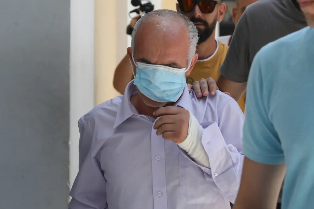 Κακοποιούσε και απειλούσε και τα παιδιά του ο συζυγοκτόνος από το Κουκάκι – “Καταπέλτης” οι καταθέσεις τους
