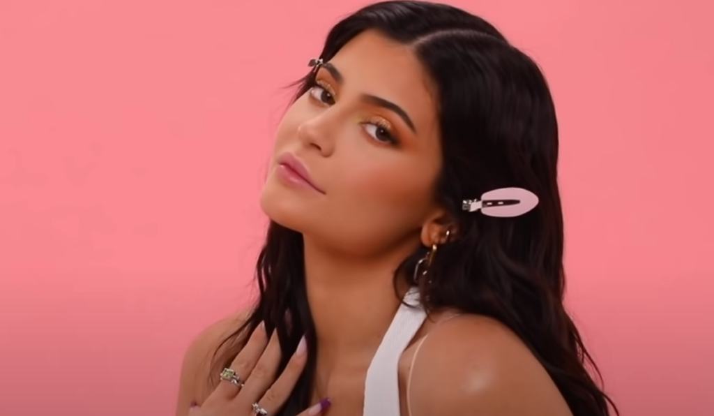 Η Kylie Jenner με ένα story απαθανατίζει την πιο γλυκιά στιγμή! Τα παιδιά της παίζουν και εκείνη γεμίζει με περηφάνια!