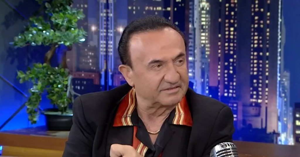 Γιατί ο Λευτέρης Πανταζής θέλει να αδυνατίσει; – “Αν δε χάσω 9 κιλά η Κόνι δε θα με αφήσει να την πάω στο γαμπρό” (vids)