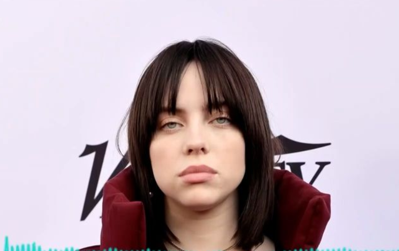 Σάλος στα social media με το νέο κέρινο ομοίωμα της Billie Eilish (pics)