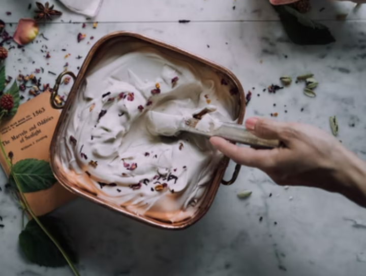 Frozen yogurt με ανανά – Ένα λαχταριστό επιδόρπιο με λίγες θερμίδες!