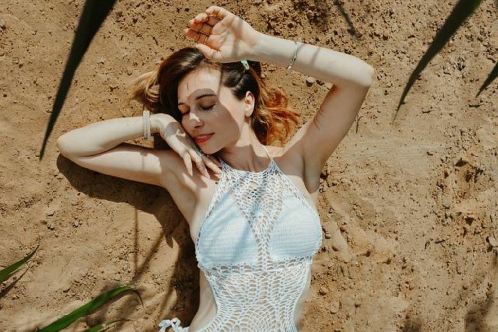 Self tan – DIY συνταγή με τρία μόνο υλικά για φυσικό μαύρισμα στο σπίτι!