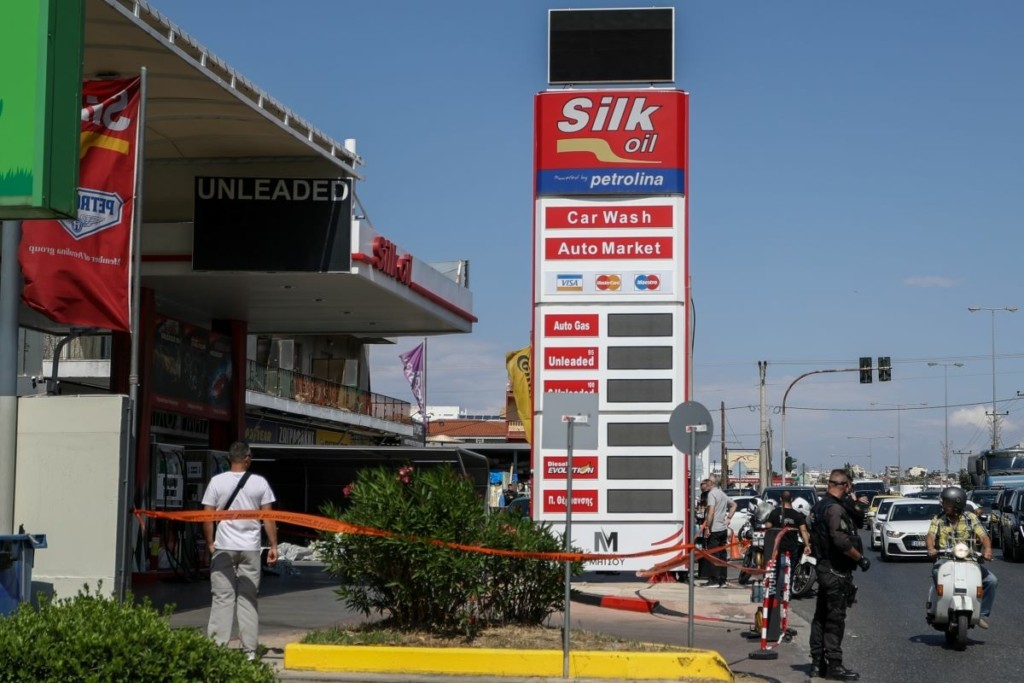 Η οικογένεια του 38χρονου στον Γέρακα για την εκτέλεση – “Τον σκότωσαν γιατί δεν ενέδωσε σε παράνομα κυκλώματα”